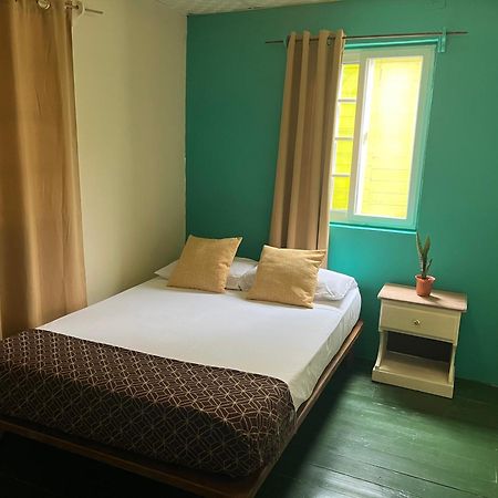 Hostal Cay Bastimentos Extérieur photo